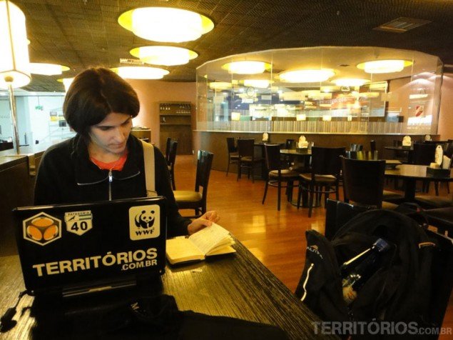 Updating the website in the airport of Buenos Aires